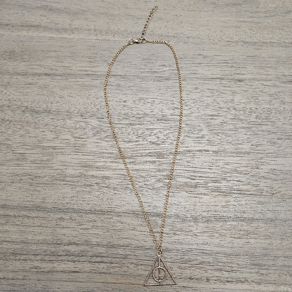 Deathly Hallows Chain Necklace - Picture 2 of 6